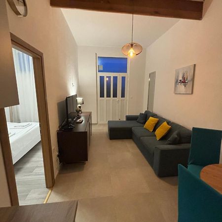 Apartment Kairos Trogir Exterior photo